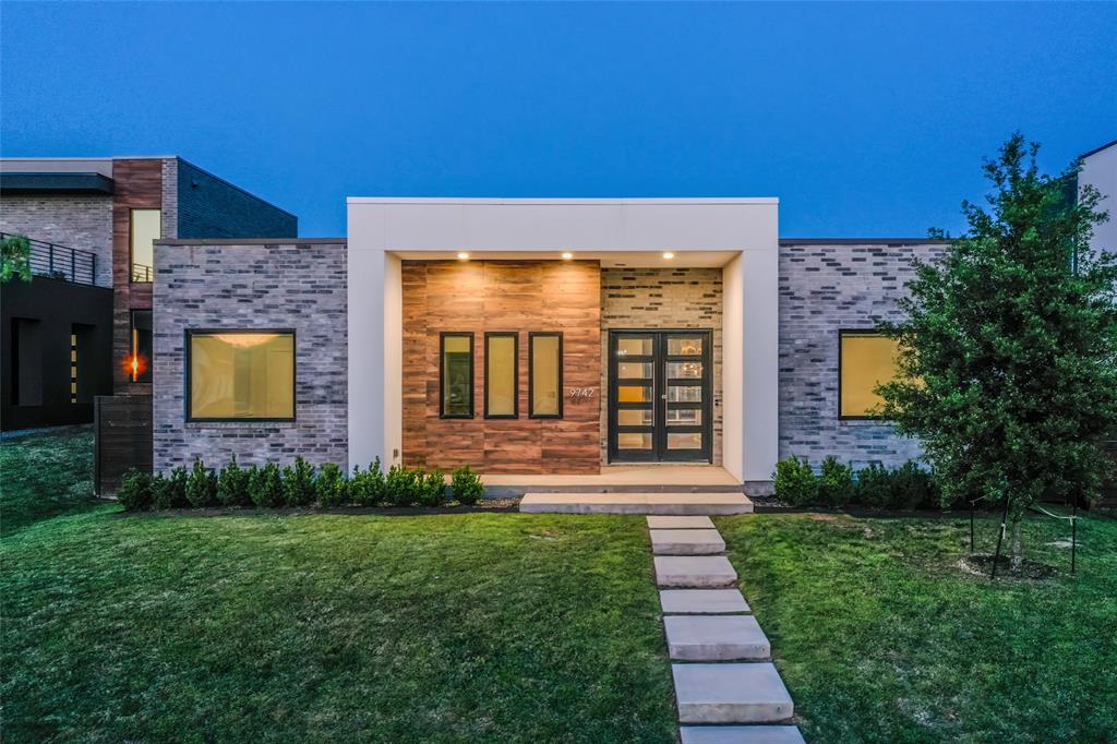 9742 Sunset Drive