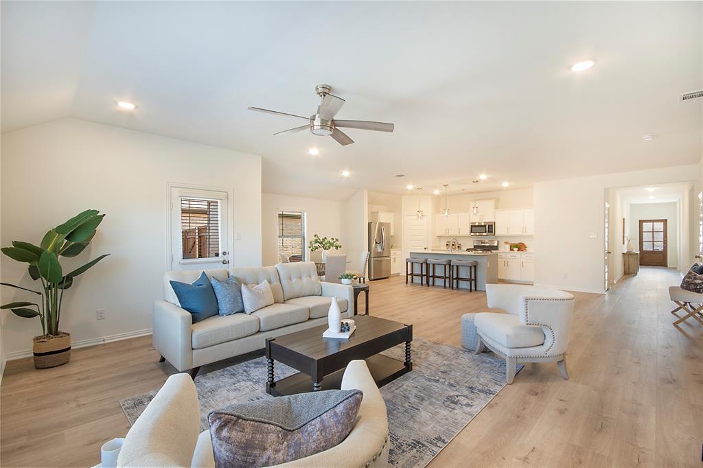 Rolling Ridge - Residential