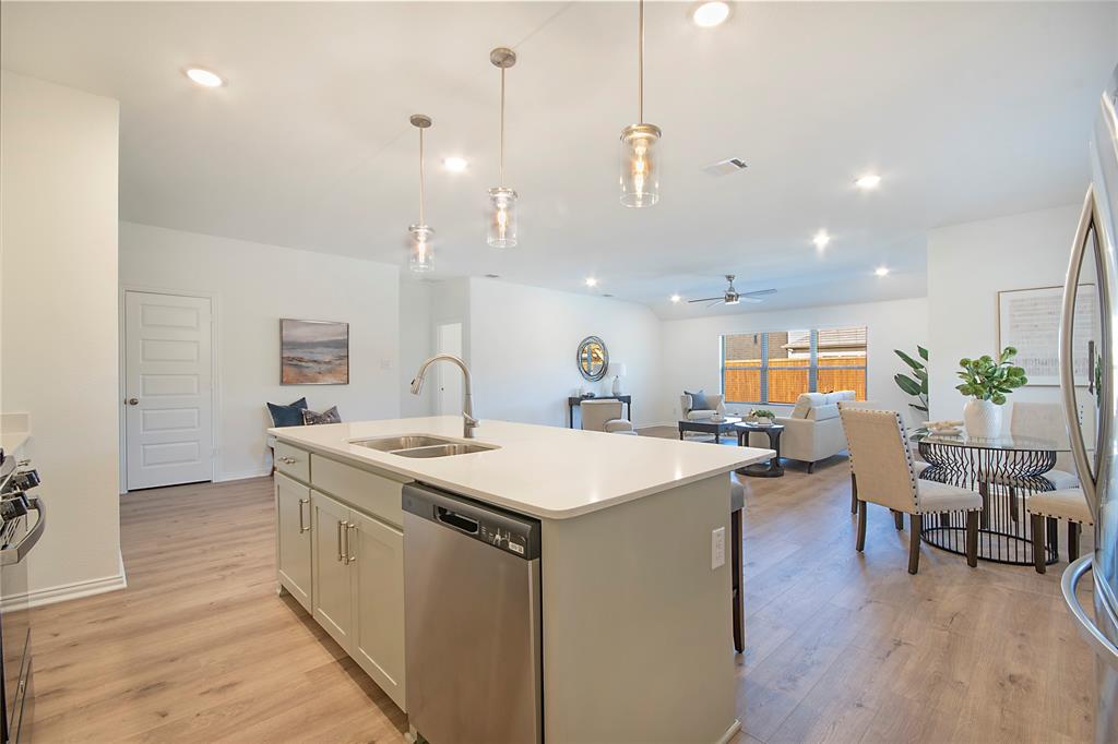 Rolling Ridge - Residential