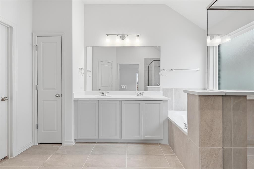 Hulen Trails - Residential