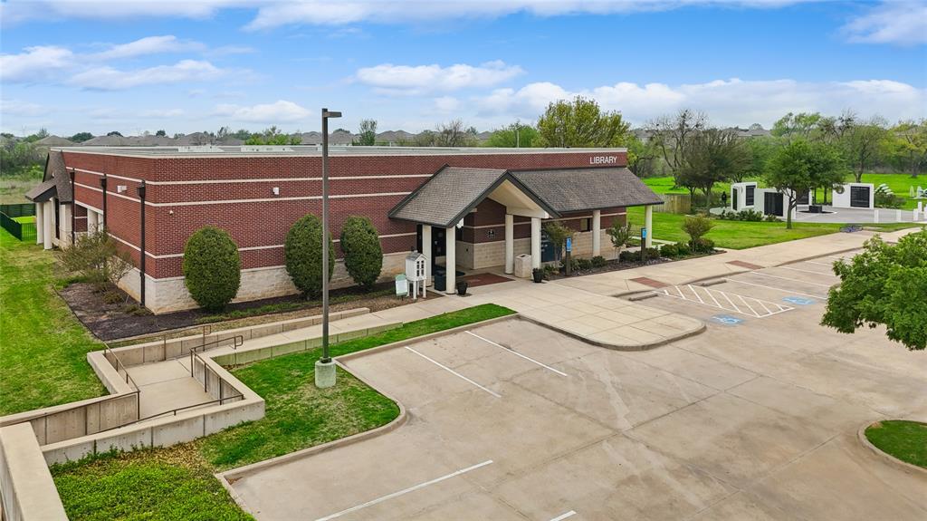 Hulen Trails - Residential