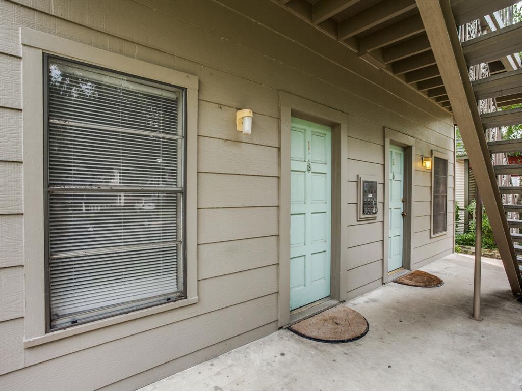 202 S Willomet Drive