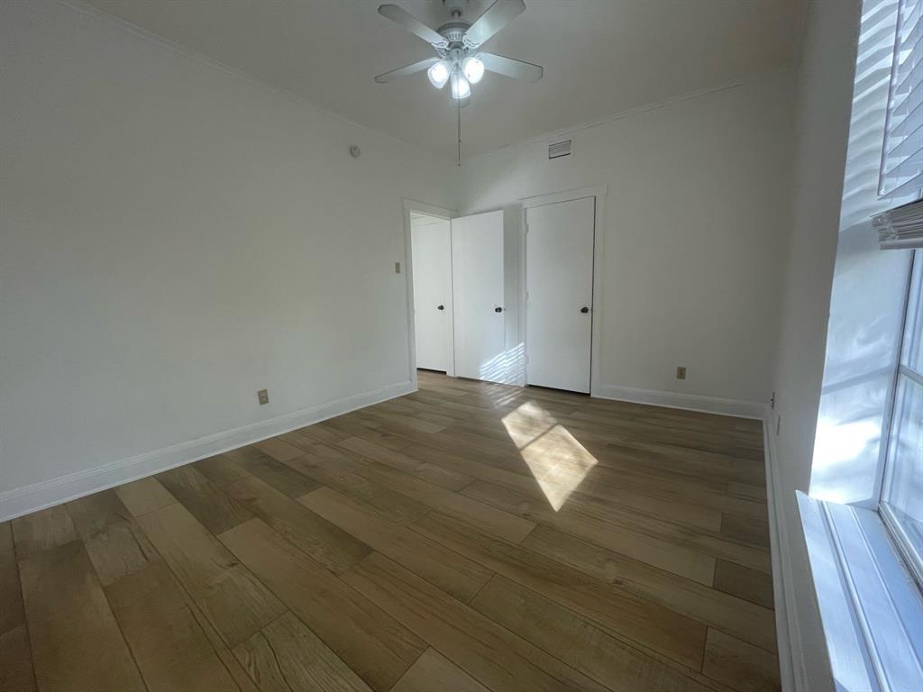 Winnetka Heights Add - Residential Income