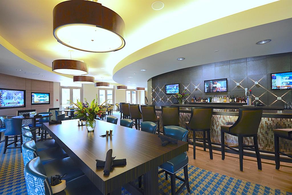 Southern Trace - Land