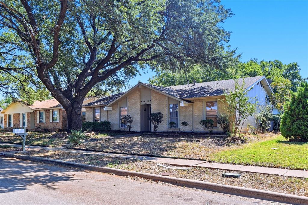 3418 Janwood Lane
