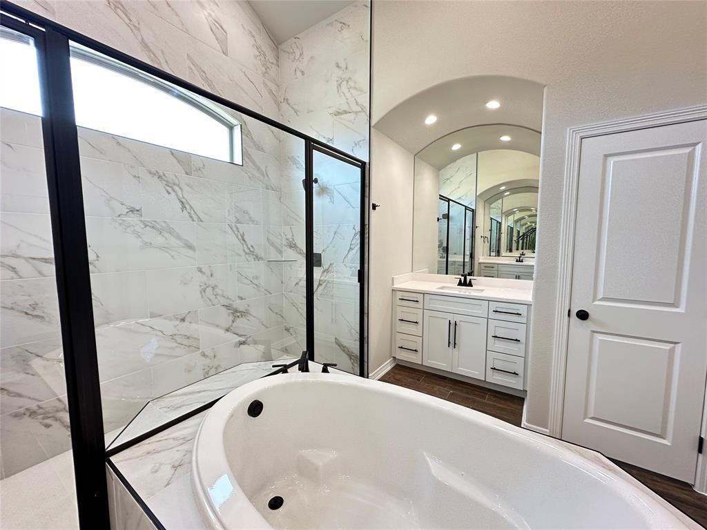 Rosenthal Estates - Residential
