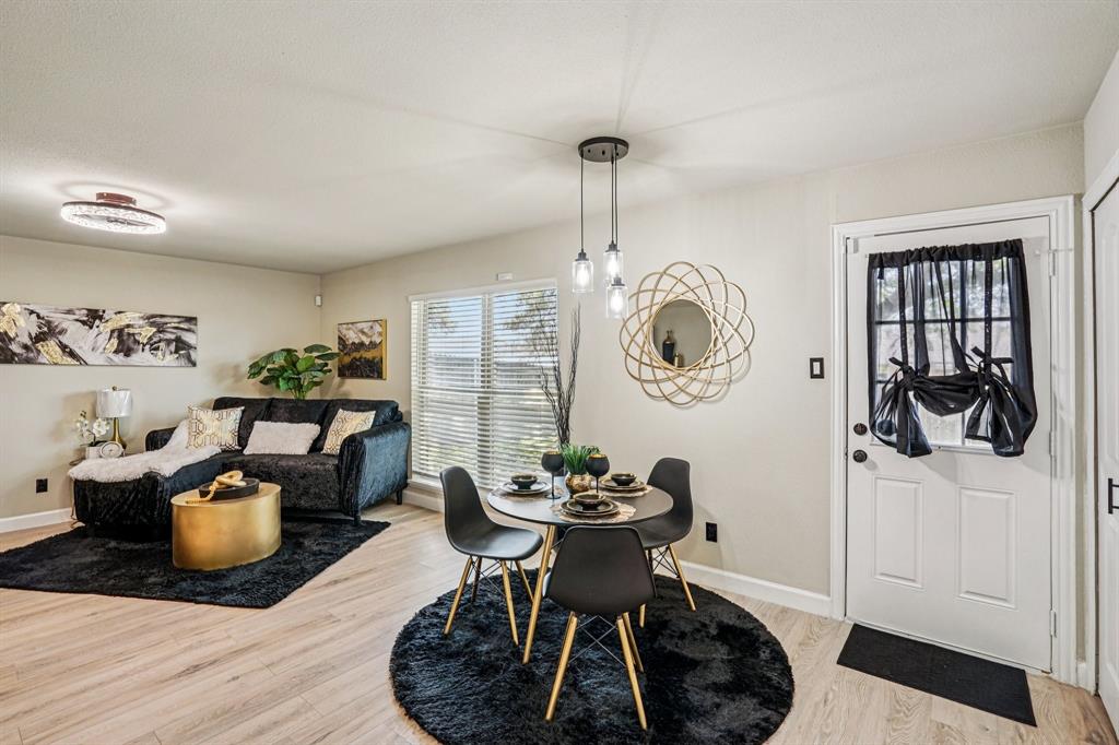 622 Roaming Road Drive