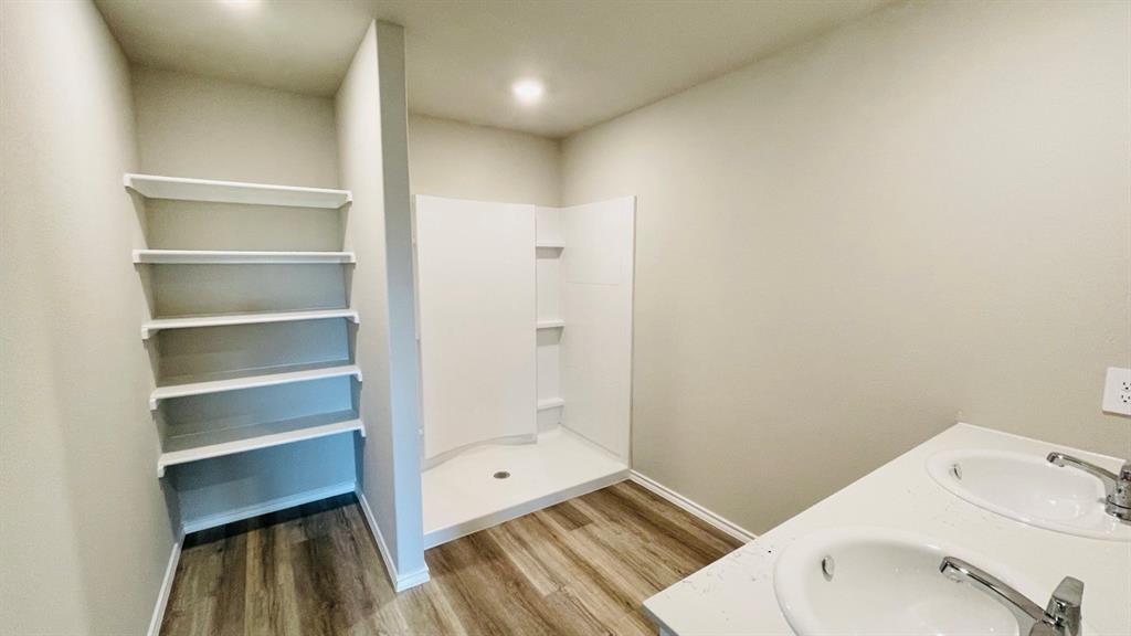 Sunnycreek - Residential
