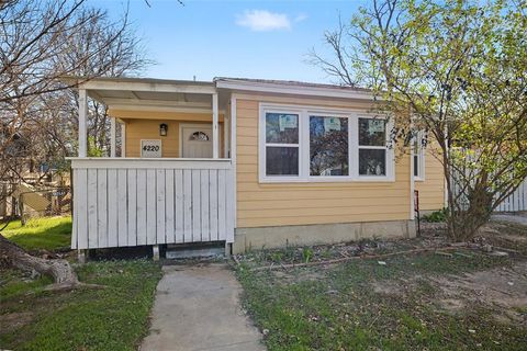 4220 Ramey Avenue Fort Worth TX 76105