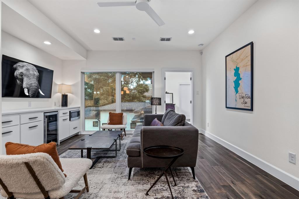 Lakeshore Hills - Residential