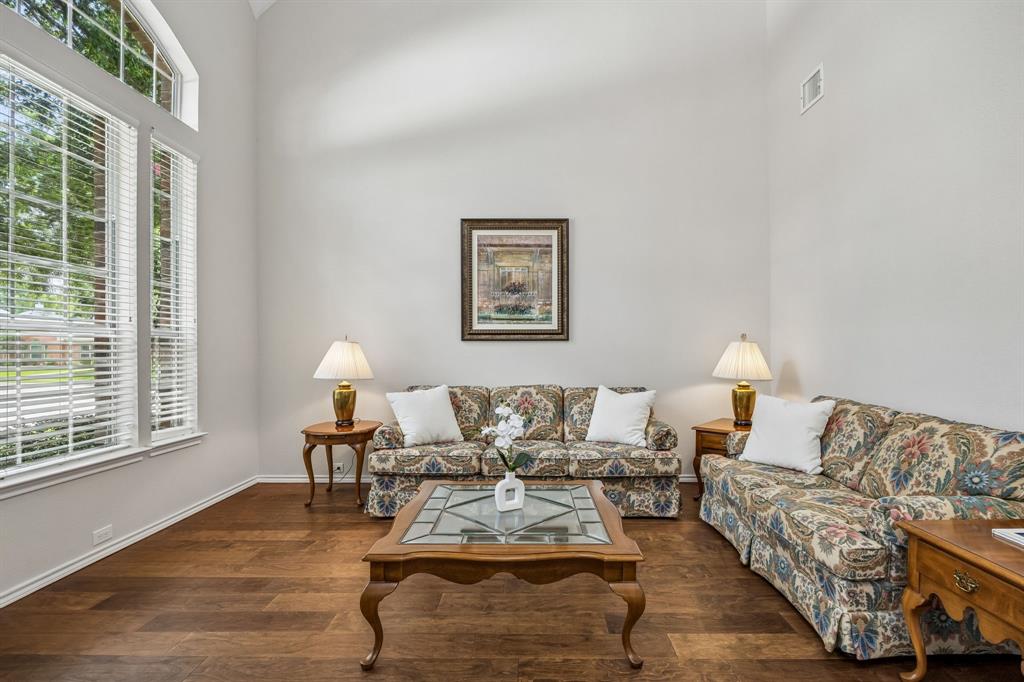 415 Mainsail Drive