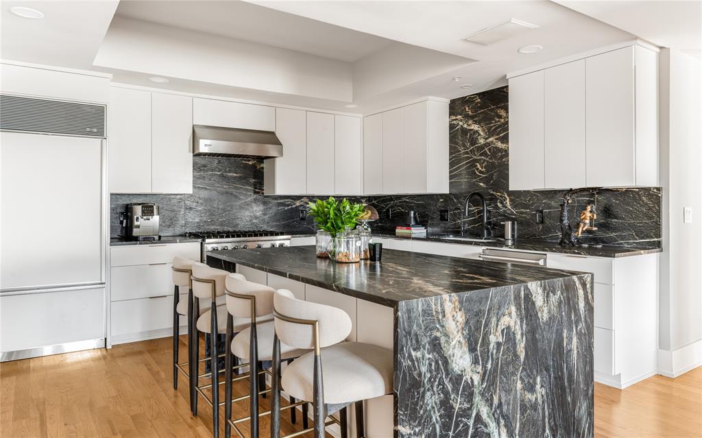 Mayfair Turtle Crk - Residential