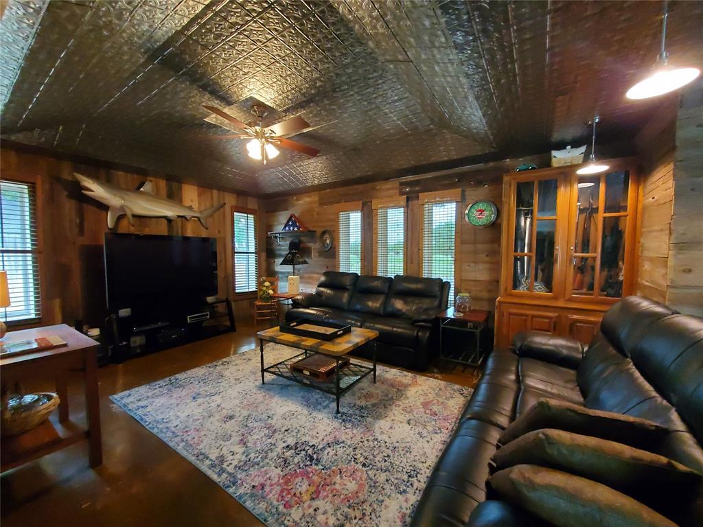 Colonial Park - Residential