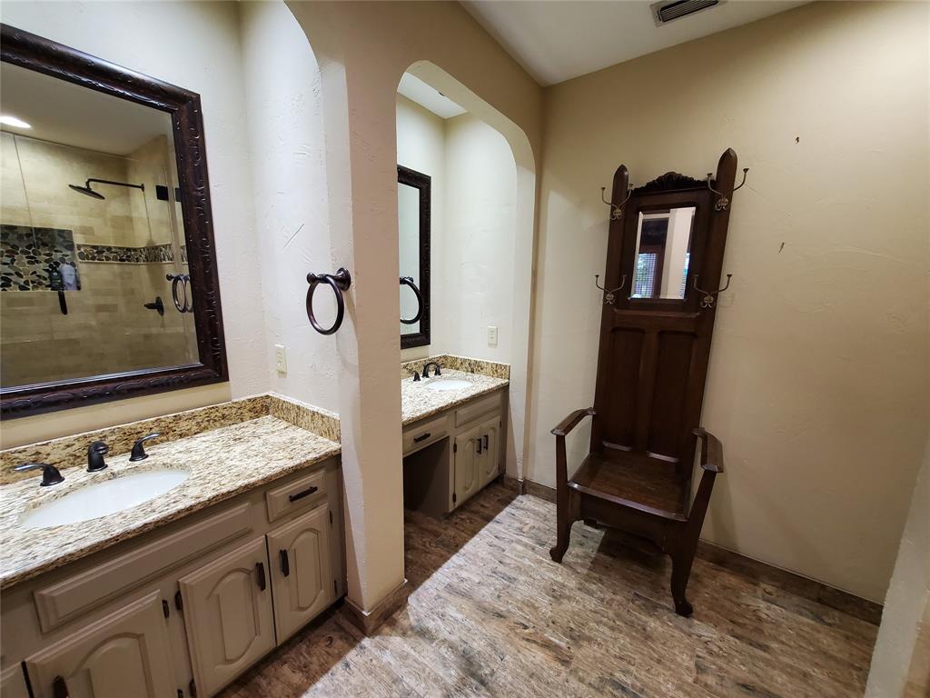 Colonial Park - Residential