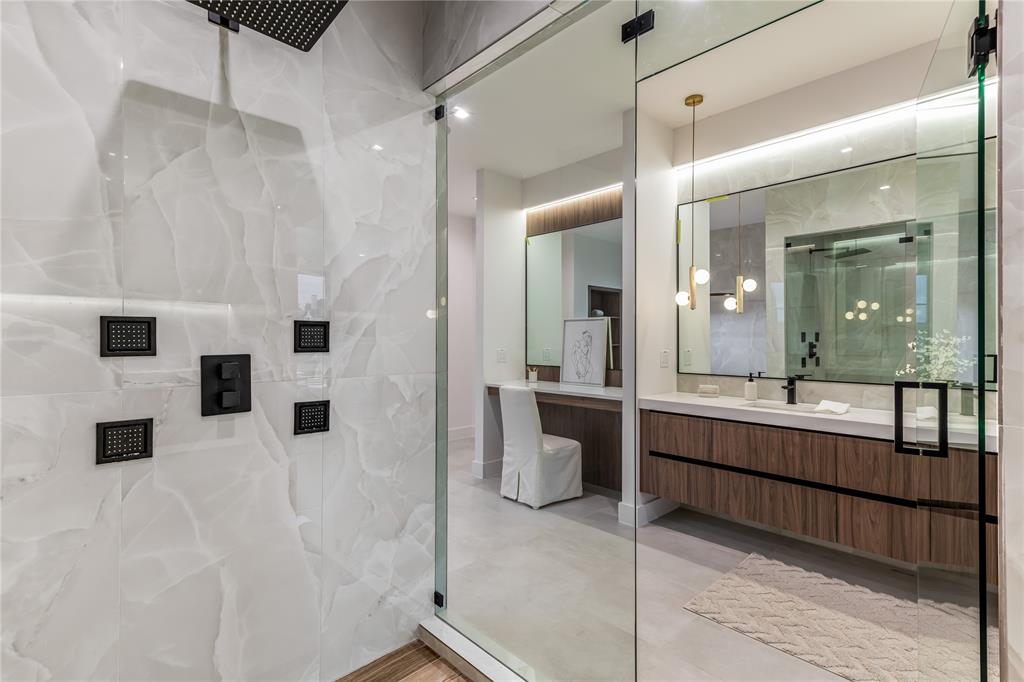 Ridge Lakes of Heath - Residential