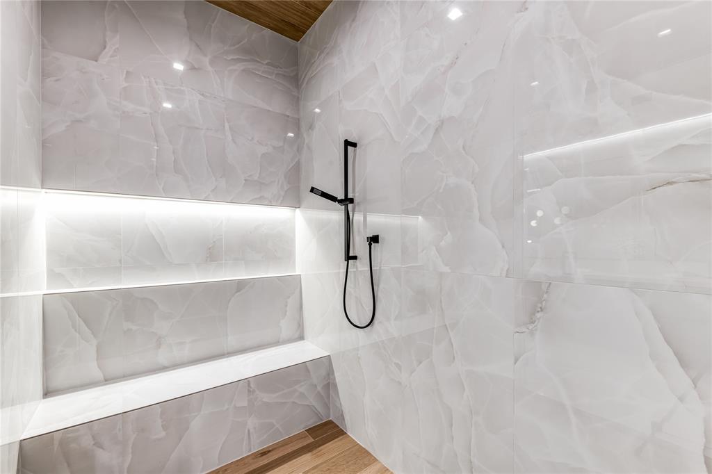 Ridge Lakes of Heath - Residential