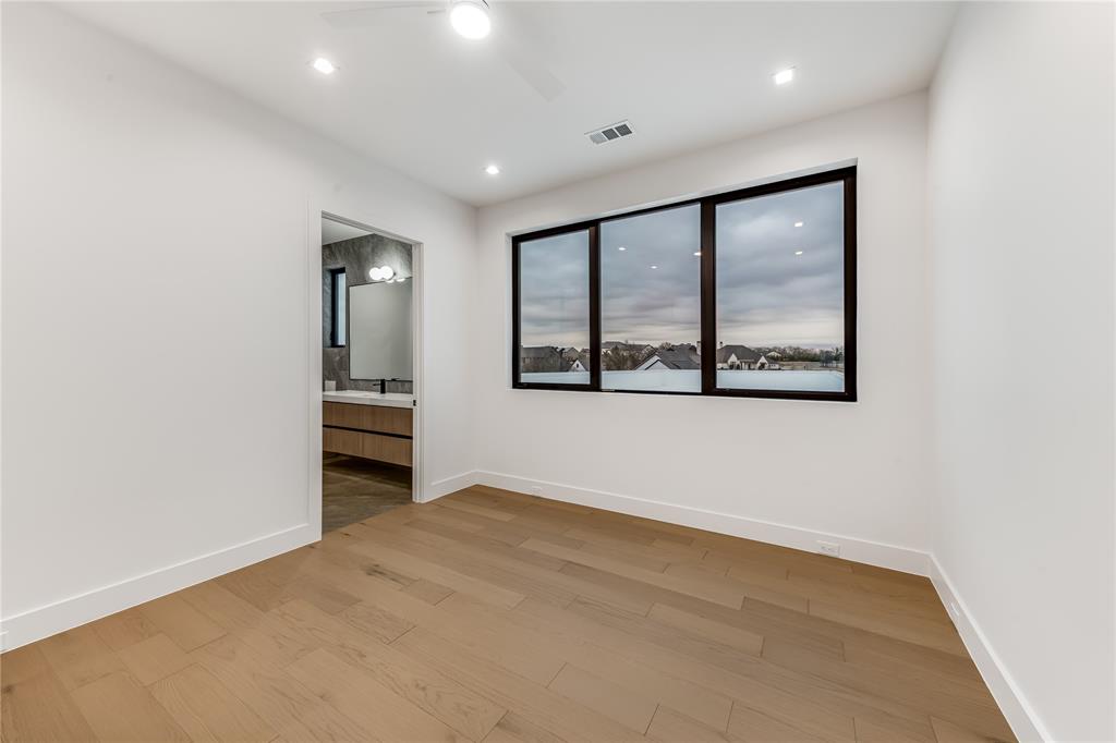 Ridge Lakes of Heath - Residential