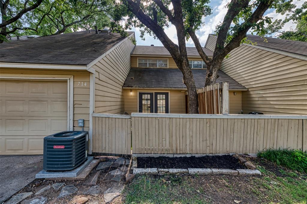 Hidden Oaks - Residential
