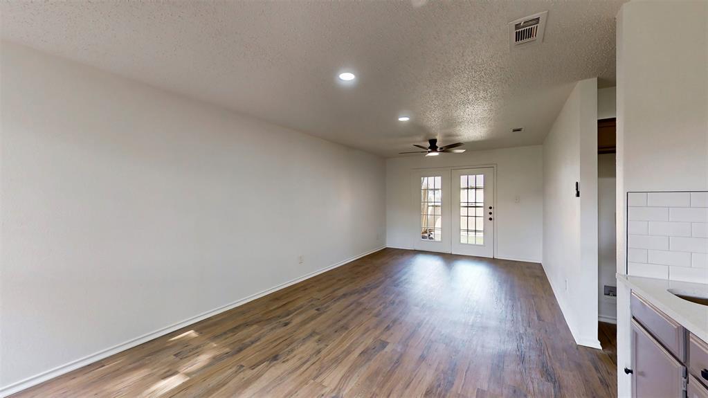 Hidden Oaks - Residential