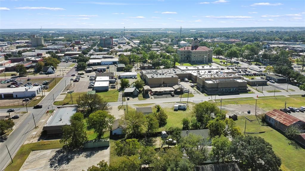 Corsicana - Commercial Sale