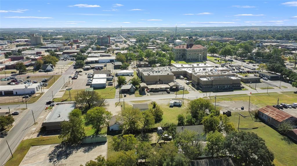 Corsicana - Commercial Sale