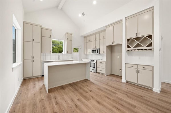 312 TILLERY CIR, GRAPEVINE, TX 76051 - Image aaeb5fc24cf3fbd2eec00449ba030a28/3111441585
