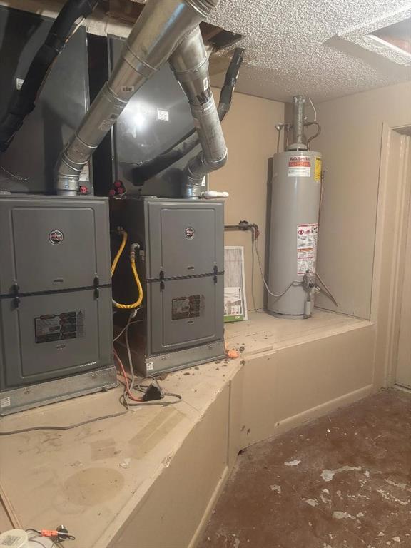 COLLEGE - Commercial Sale