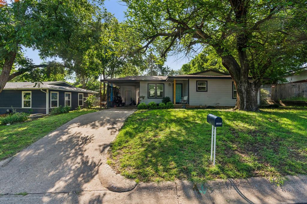 1321 S Lamar Street