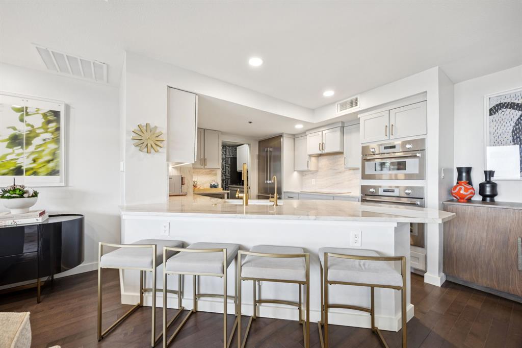5909 Luther Lane 2107