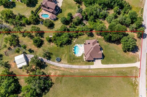 806 N Savage Creek Lane Weatherford TX 76087