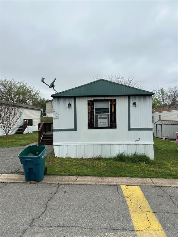 1601 E FM 1417 204
