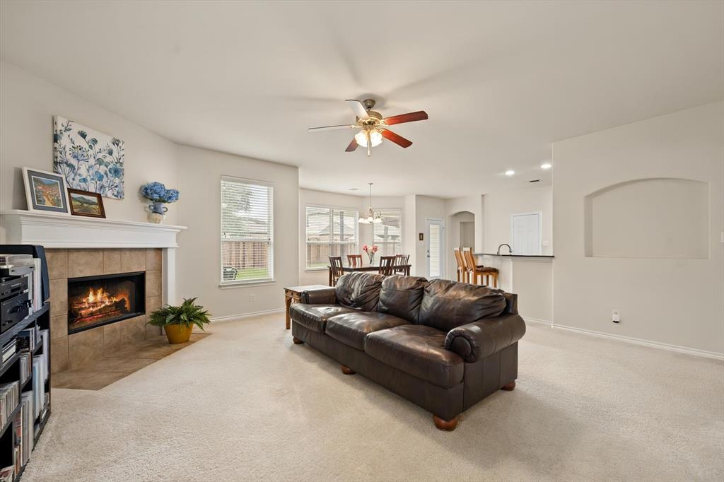 302 Garden Path Lane