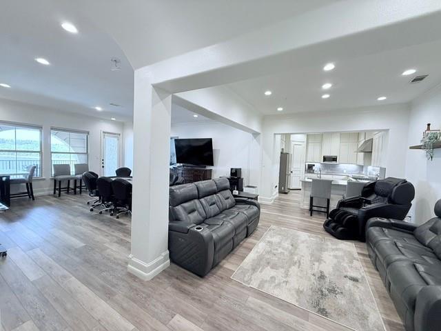 3367 Cascades Boulevard 113