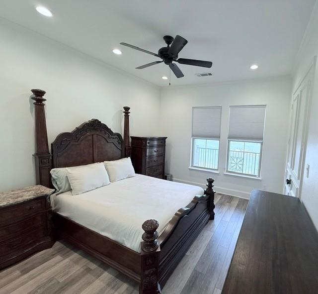 Cascades Lake Towers - Residential