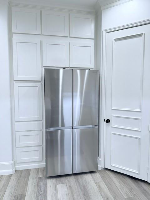 Cascades Lake Towers - Residential