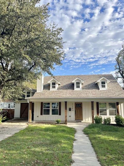 Photo of 2158 Morning Glory Avenue, Fort Worth, TX 76111 (MLS # 21159804)
