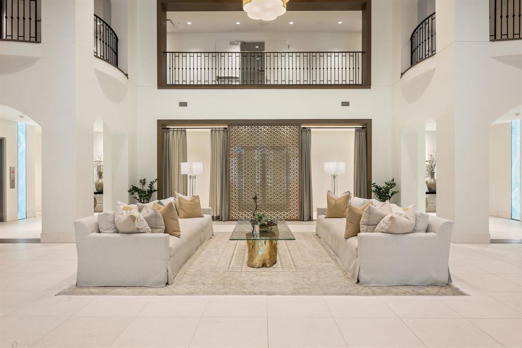 2800 Lakeside Parkway 301