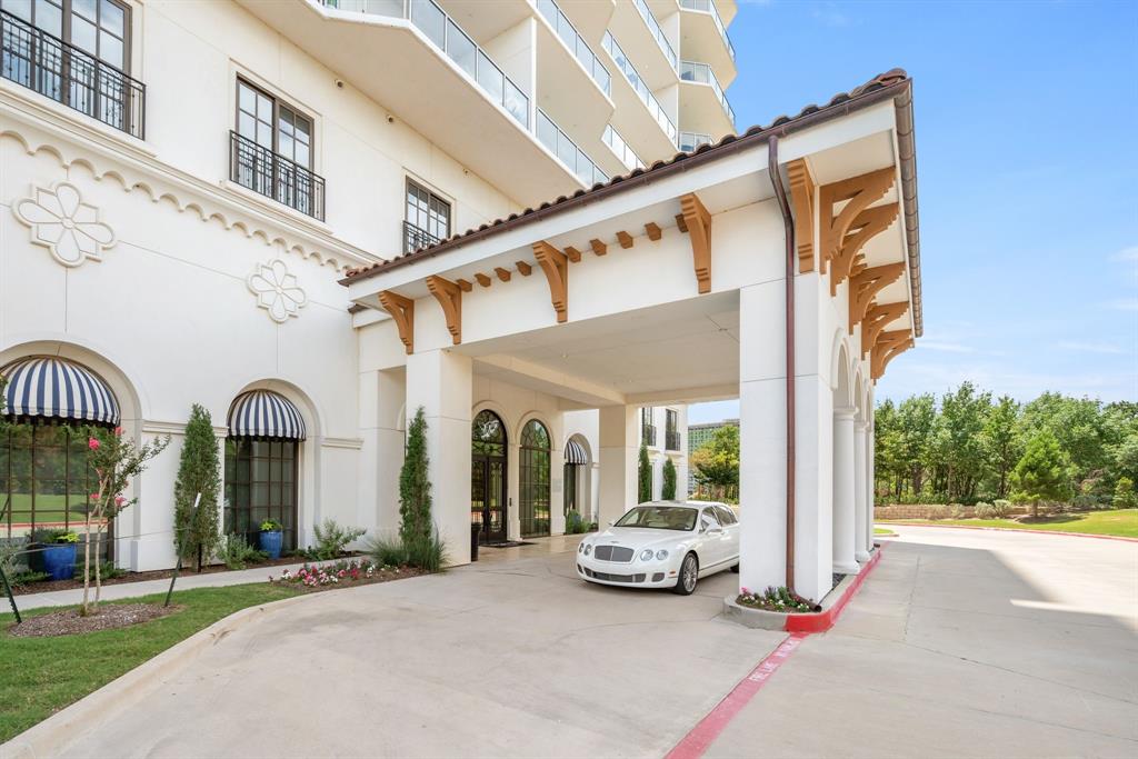 2800 Lakeside Parkway 301