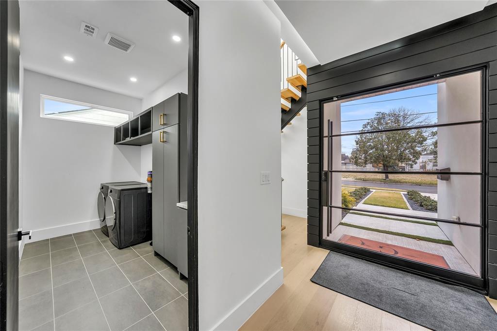 Lockheed Hills - Residential