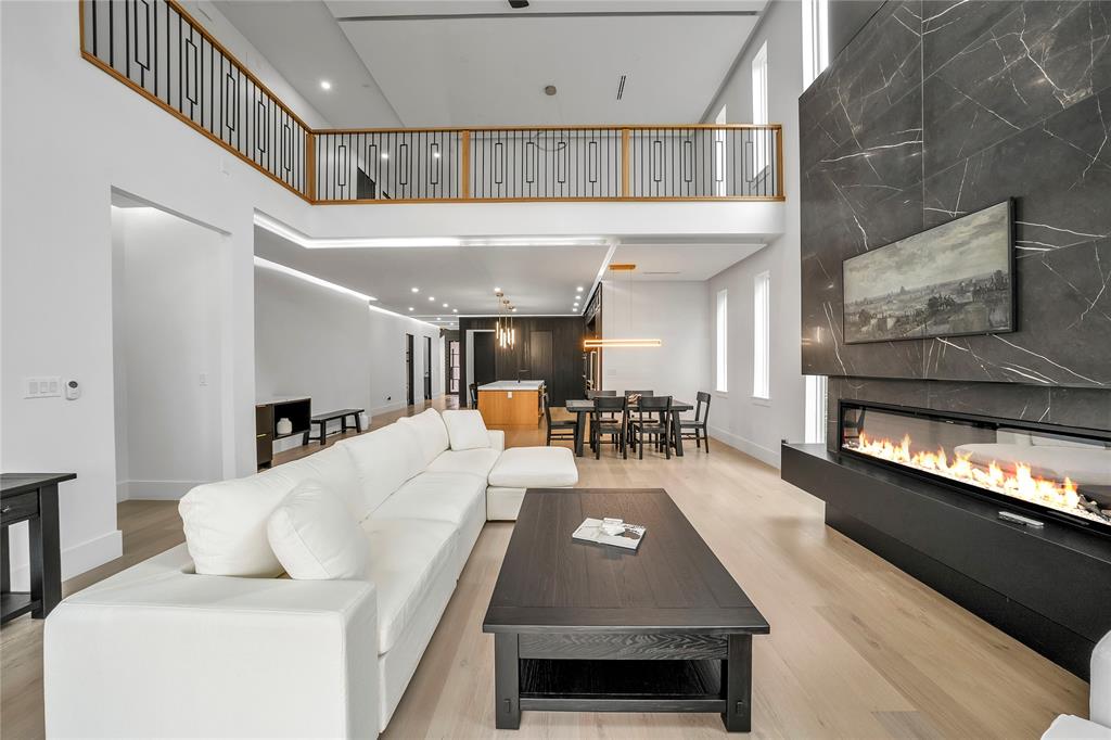 Lockheed Hills - Residential