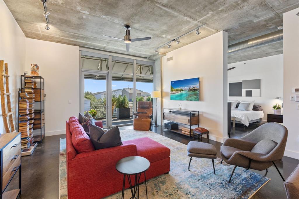 Thirty Thirty Bryan Condominiums - Residential