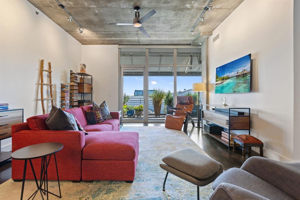 Thirty Thirty Bryan Condominiums - Residential