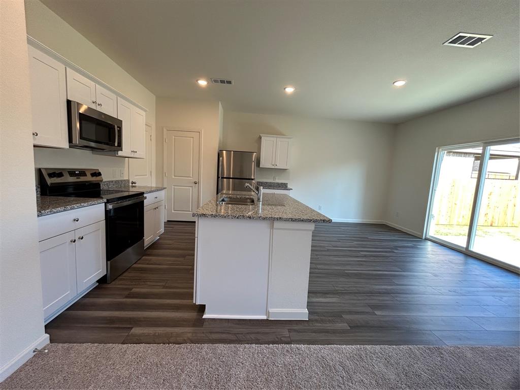 Meadow Park Ph 1a - Residential Lease