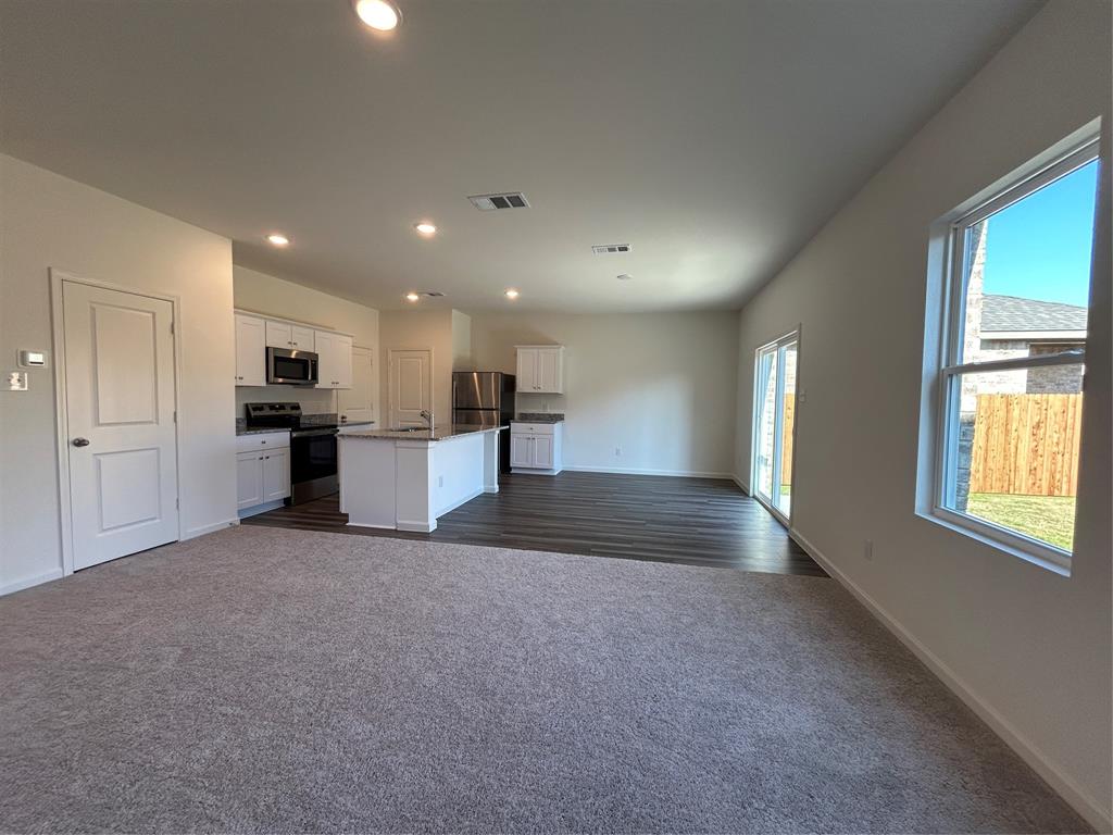 Meadow Park Ph 1a - Residential Lease