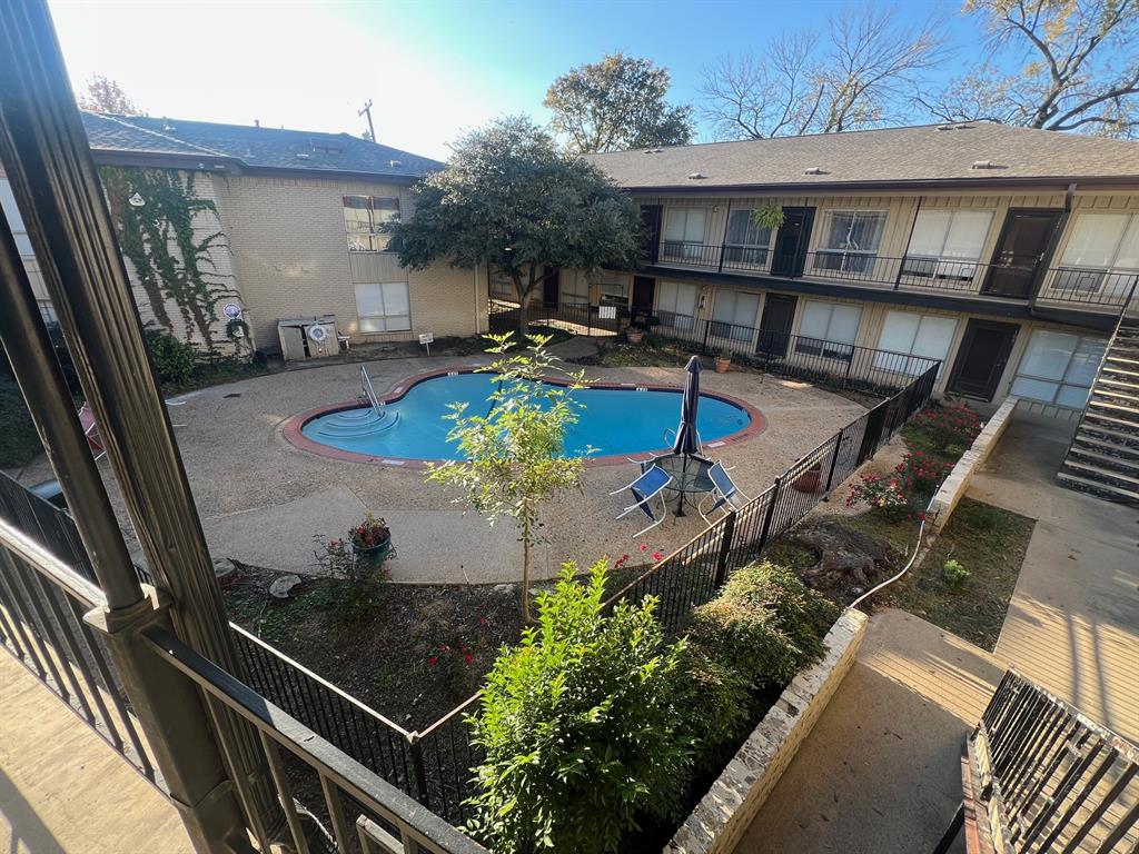 Bowser Oaks Condo - Residential