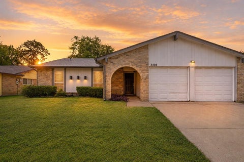 Photo of 3408 Palomino Drive, Arlington, TX 76017 (MLS # 21370022)