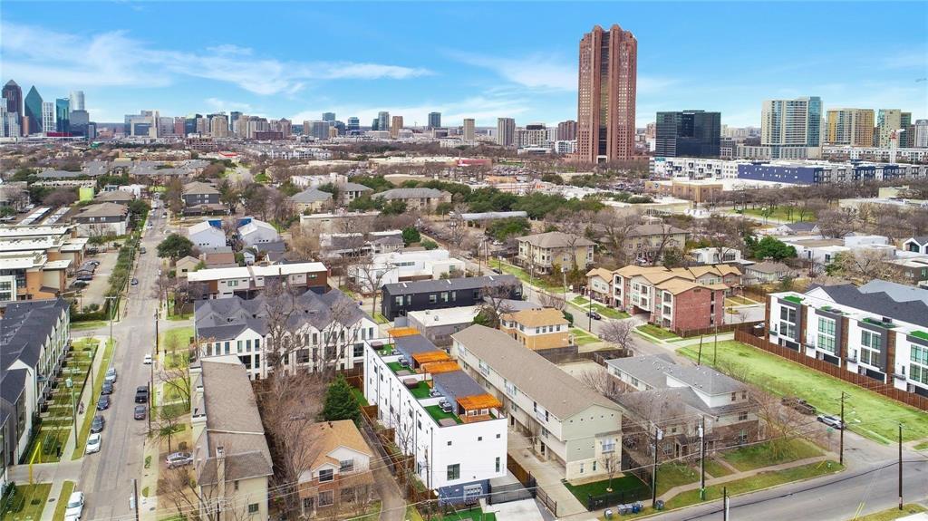 DEERE PARK - Residential Lease