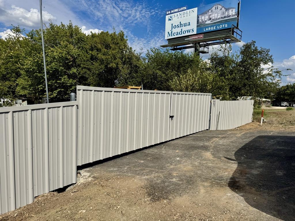 E M THOMASON - Commercial Sale