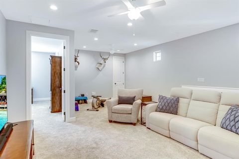 Tiny photo for 635 Via Ravello, Irving, TX 75039 (MLS # 21197753)