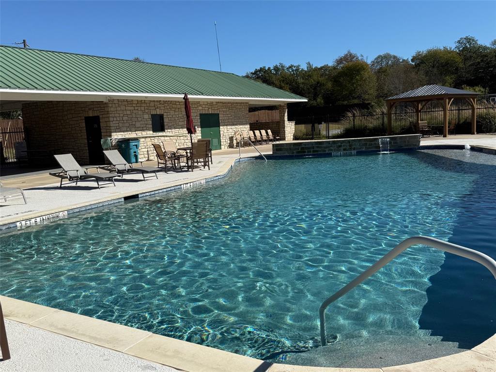 MOONLIGHT BAY - Land